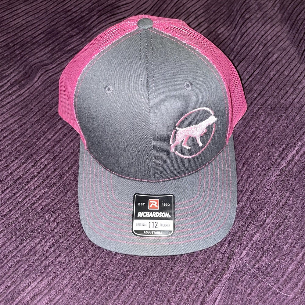Richardson 112 Original Trucker Hat Pink Grey Pointer Dog Mesh Snapback Cap